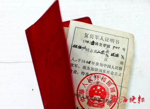 黄磊《盒子里的猫》来袭，躲过“男人帮”，被胡歌刘奕君惊艳了